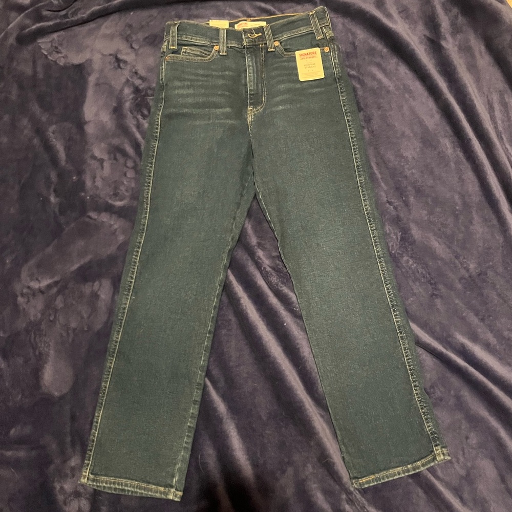Levi Strauss Signature Heritage High Rise Straight vintage inspired Jeans size 4
